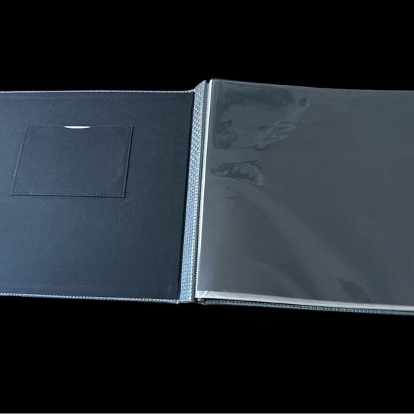 Aaron Brothers 12x12 Signature Scrapbooks (x2) + 2 Packs Refills - Gray Textured - Picture 3 of 4